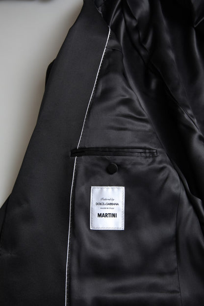 Elegante traje negro ajustado de dos piezas