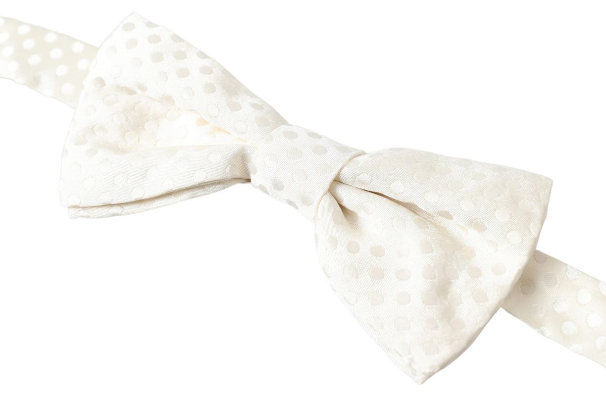 Elegante pajarita de seda con estampado de fantasía color marfil