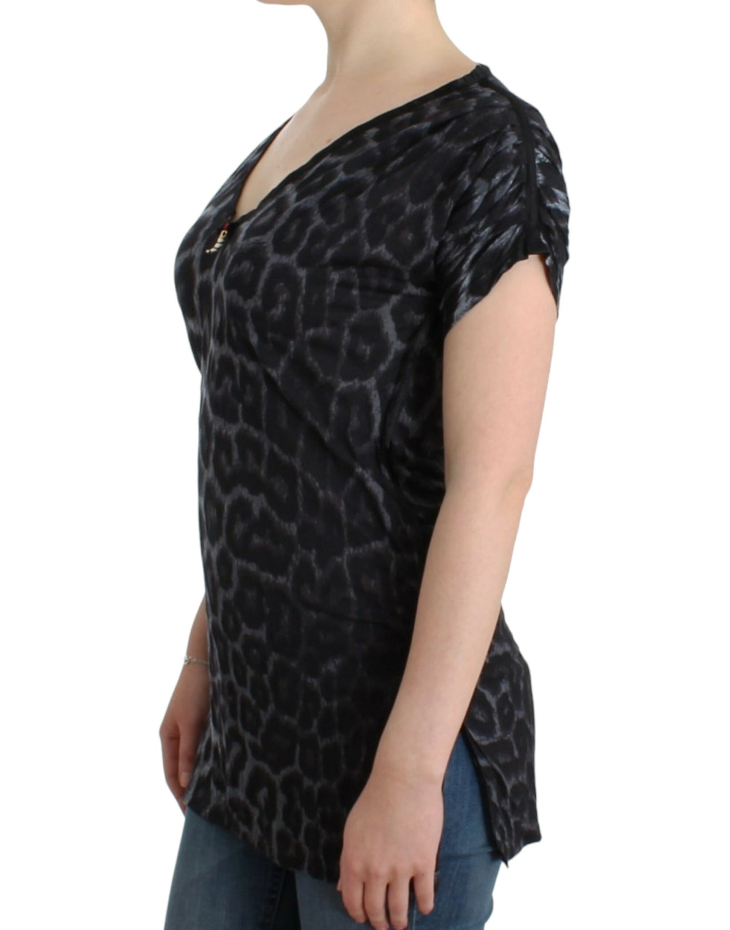 Top modal sensual con cuello en V y estampado de leopardo