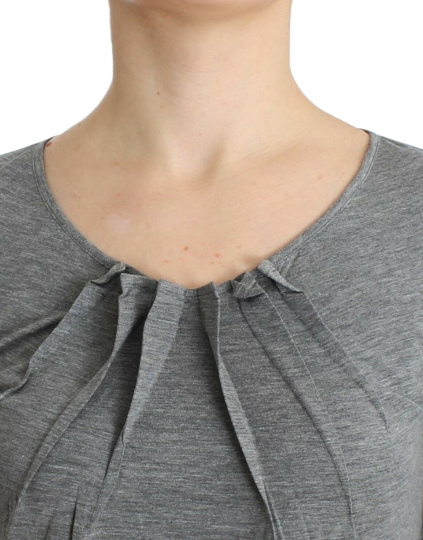 Elegante jersey gris de mezcla de cachemira