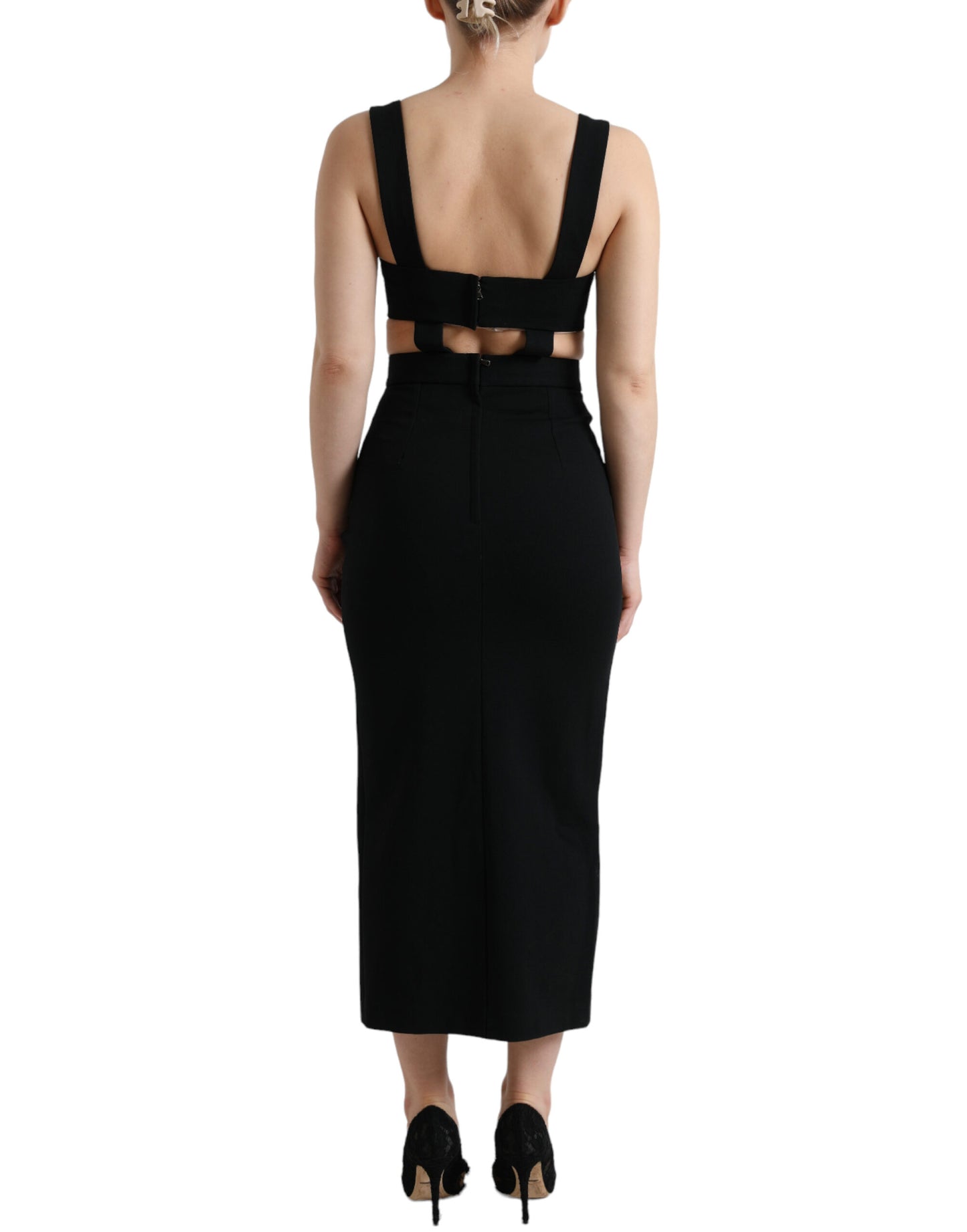 Glamoroso vestido negro ajustado midi