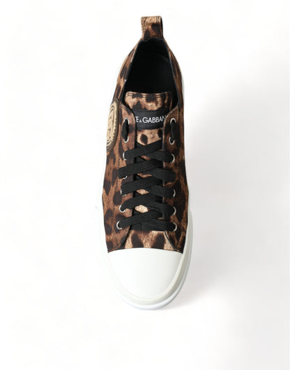 Elegantes zapatillas casuales con estampado de leopardo