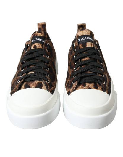 Elegantes zapatillas casuales con estampado de leopardo
