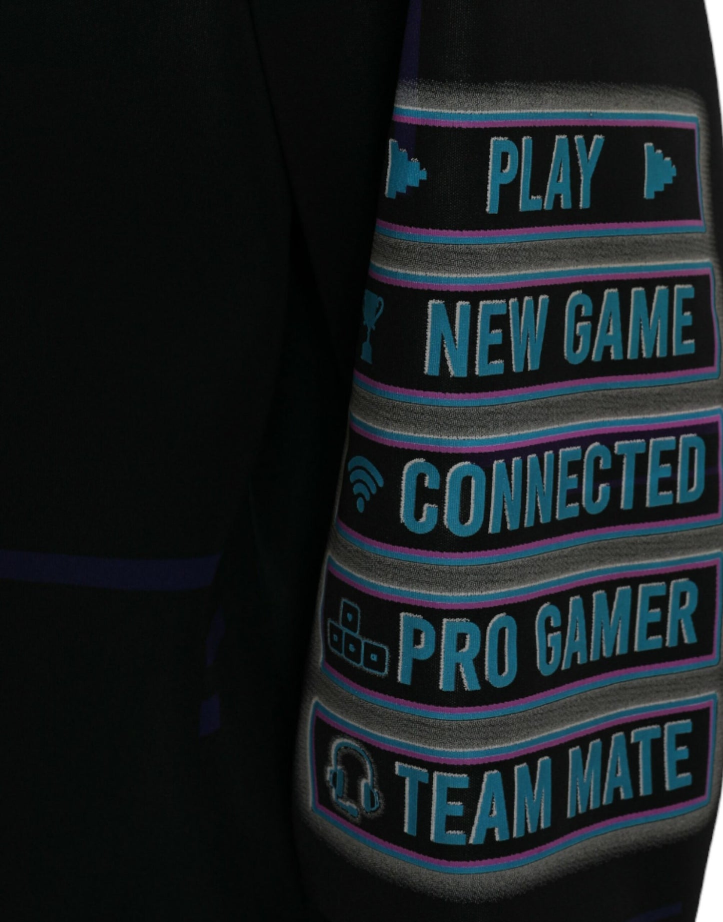 Sudadera con capucha y estampado gráfico elegante