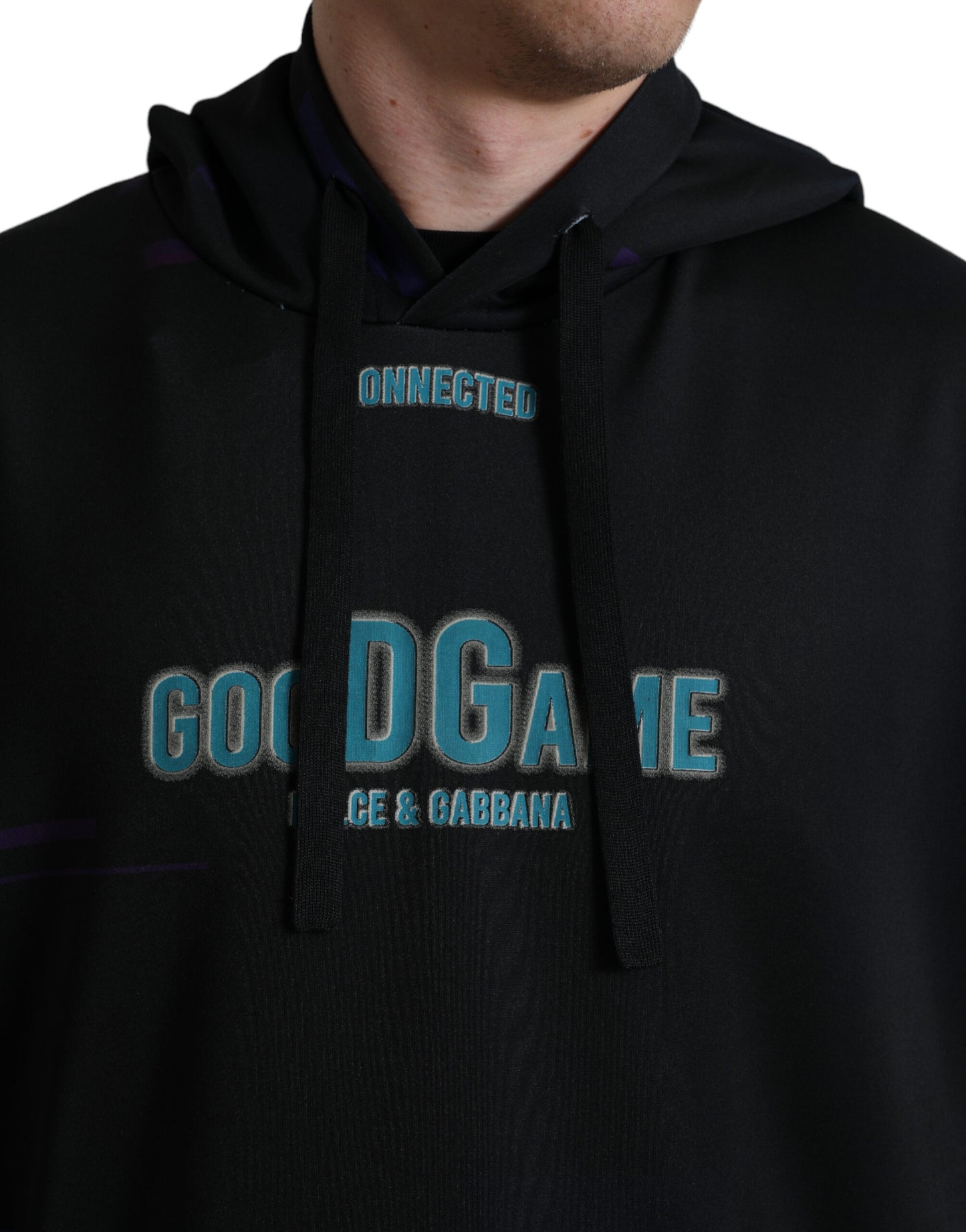 Sudadera con capucha y estampado gráfico elegante