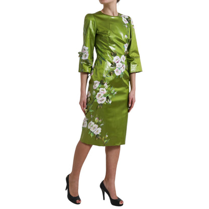 Vestido midi elegante con estampado floral