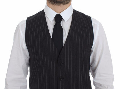 Elegante chaleco de vestir a rayas grises