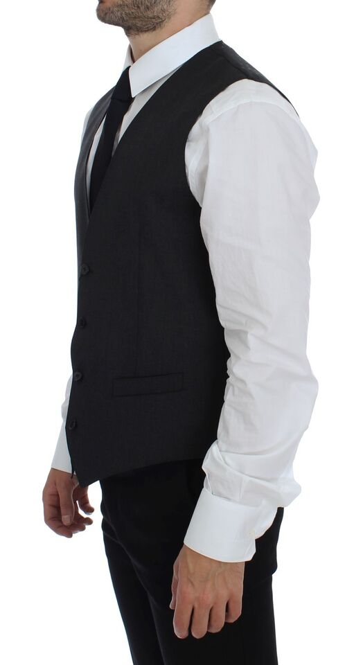 Elegante chaleco formal de lana gris