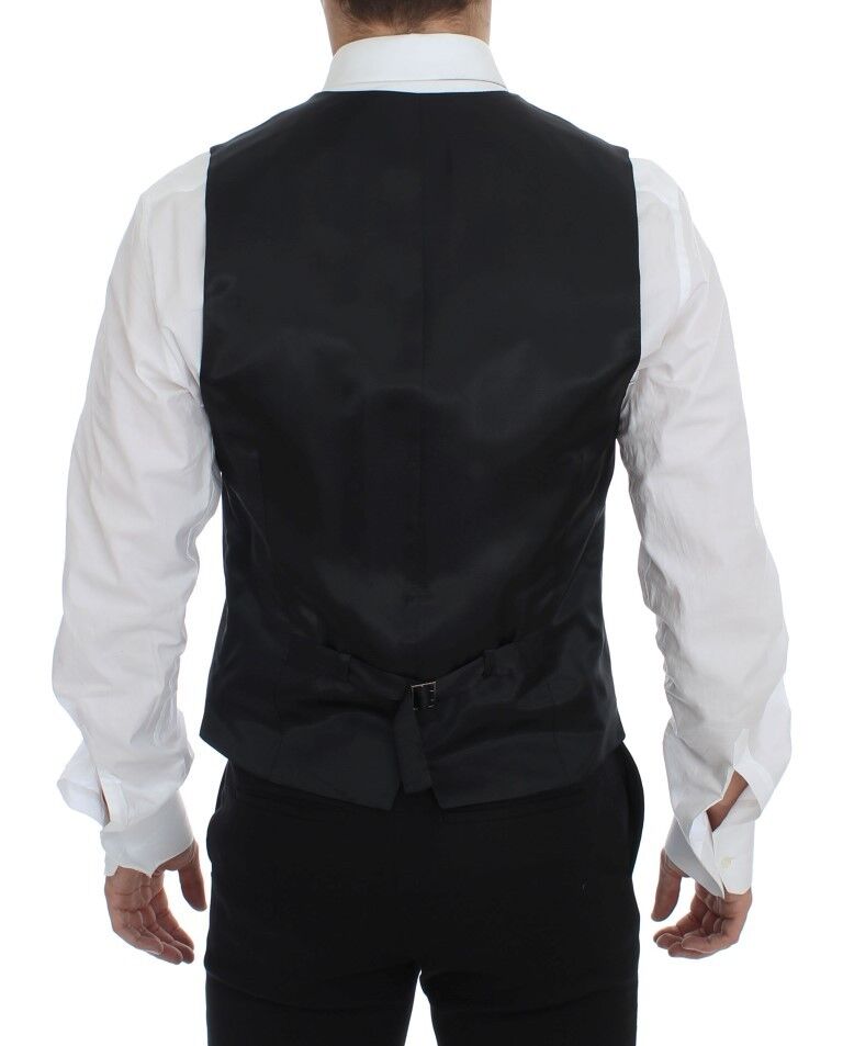 Elegante chaleco de vestir a rayas grises