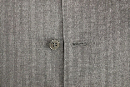 Elegante chaleco de lana a rayas grises