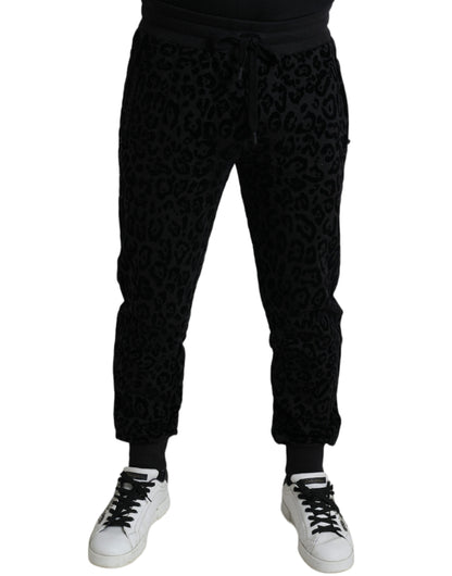 Elegantes joggers de leopardo para hombre