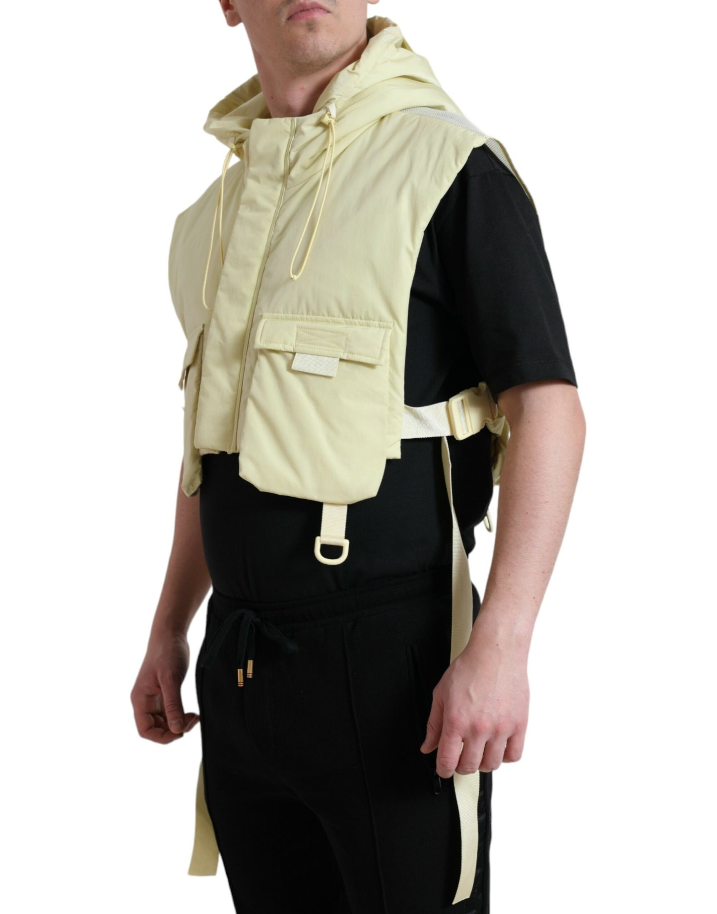Chaqueta chaleco con capucha amarillo sol