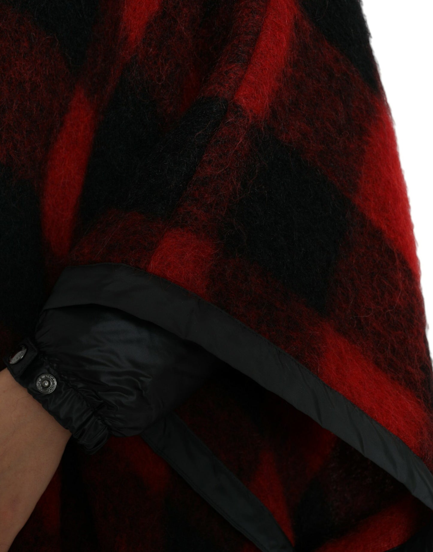 Chaqueta tipo poncho elegante con cuadros estilo búfalo