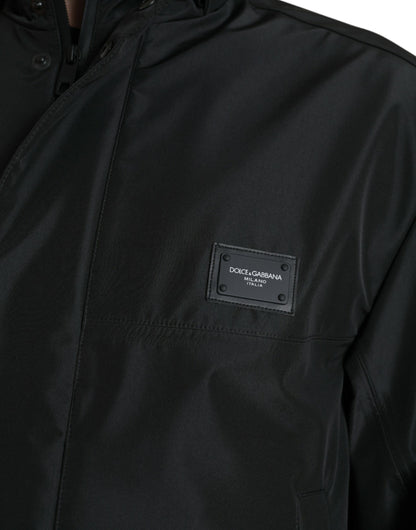 Chaqueta cortavientos negra elegante