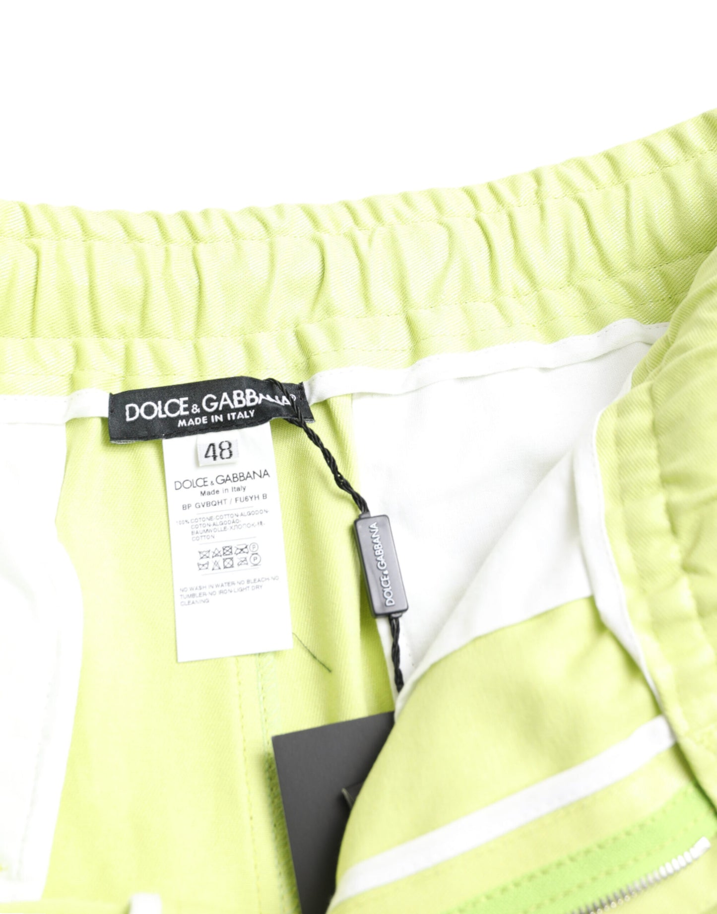 Bermudas elegantes de algodón verde claro