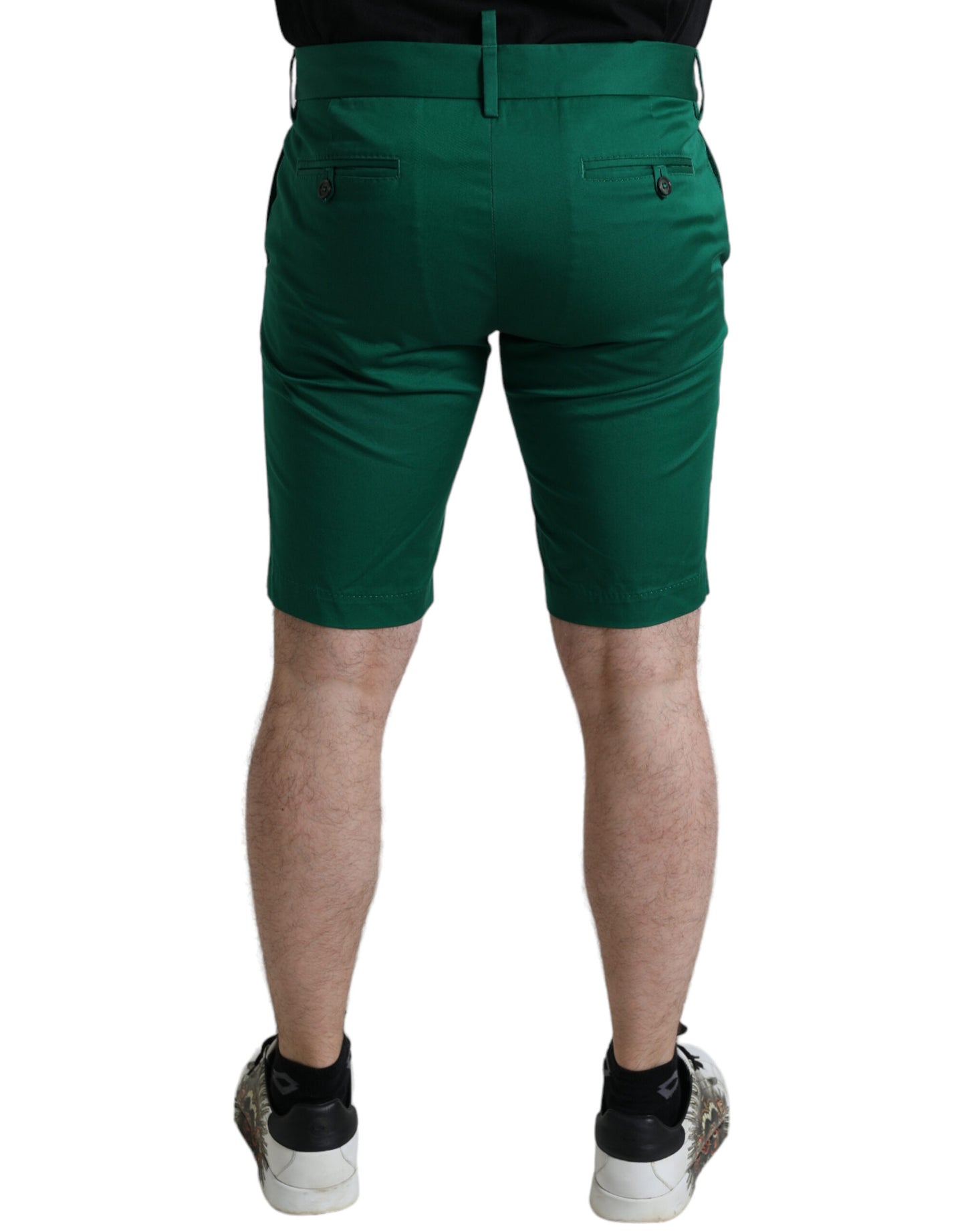 Elegantes bermudas de algodón verde oscuro