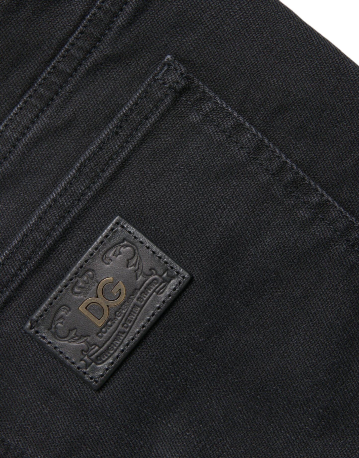 Bermudas vaqueras negras elegantes