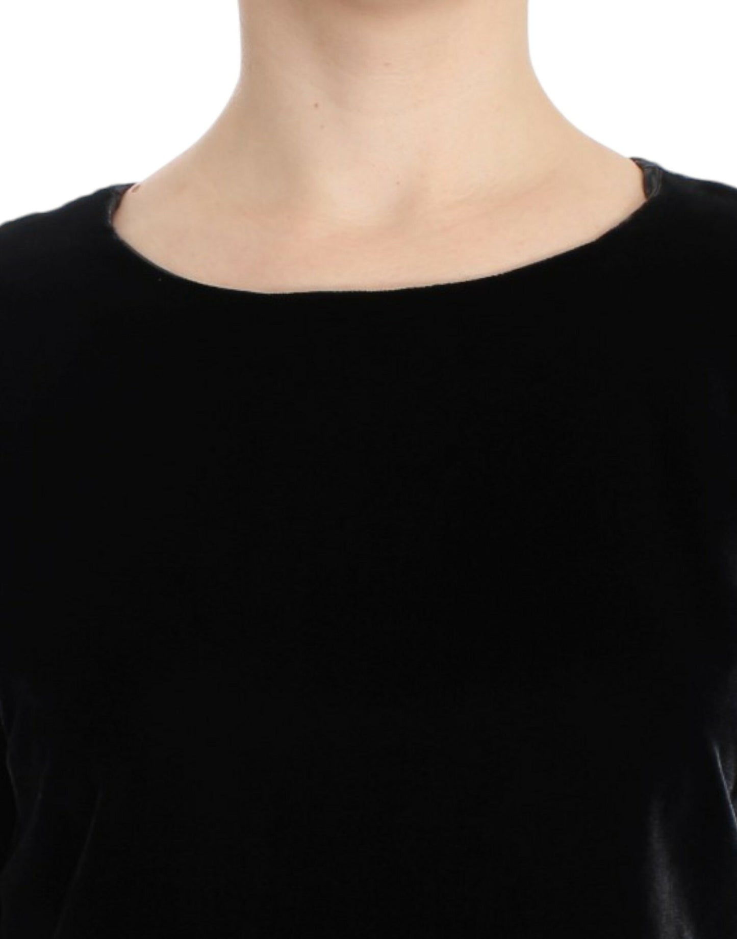 Encantadora blusa de terciopelo de manga corta
