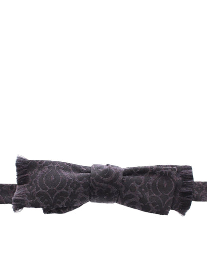 Elegante pajarita de mezcla de seda y lana con estampado paisley negro