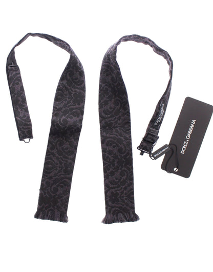 Elegante pajarita de mezcla de seda y lana con estampado paisley negro
