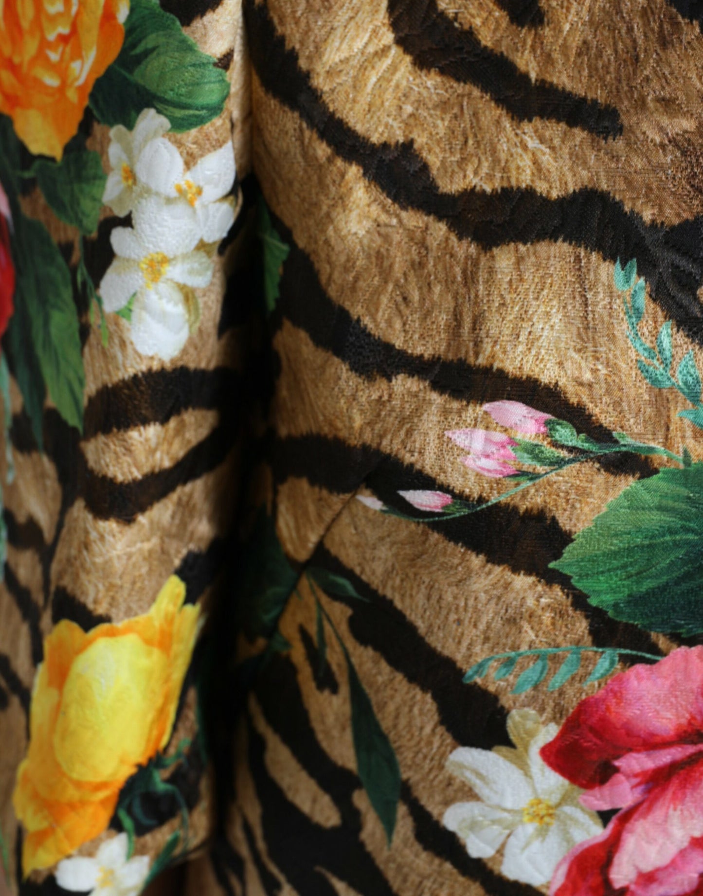 Vestido mini recto con estampado animal y floral