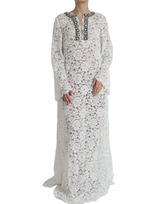 Elegante vestido blanco recto con adornos de cristal