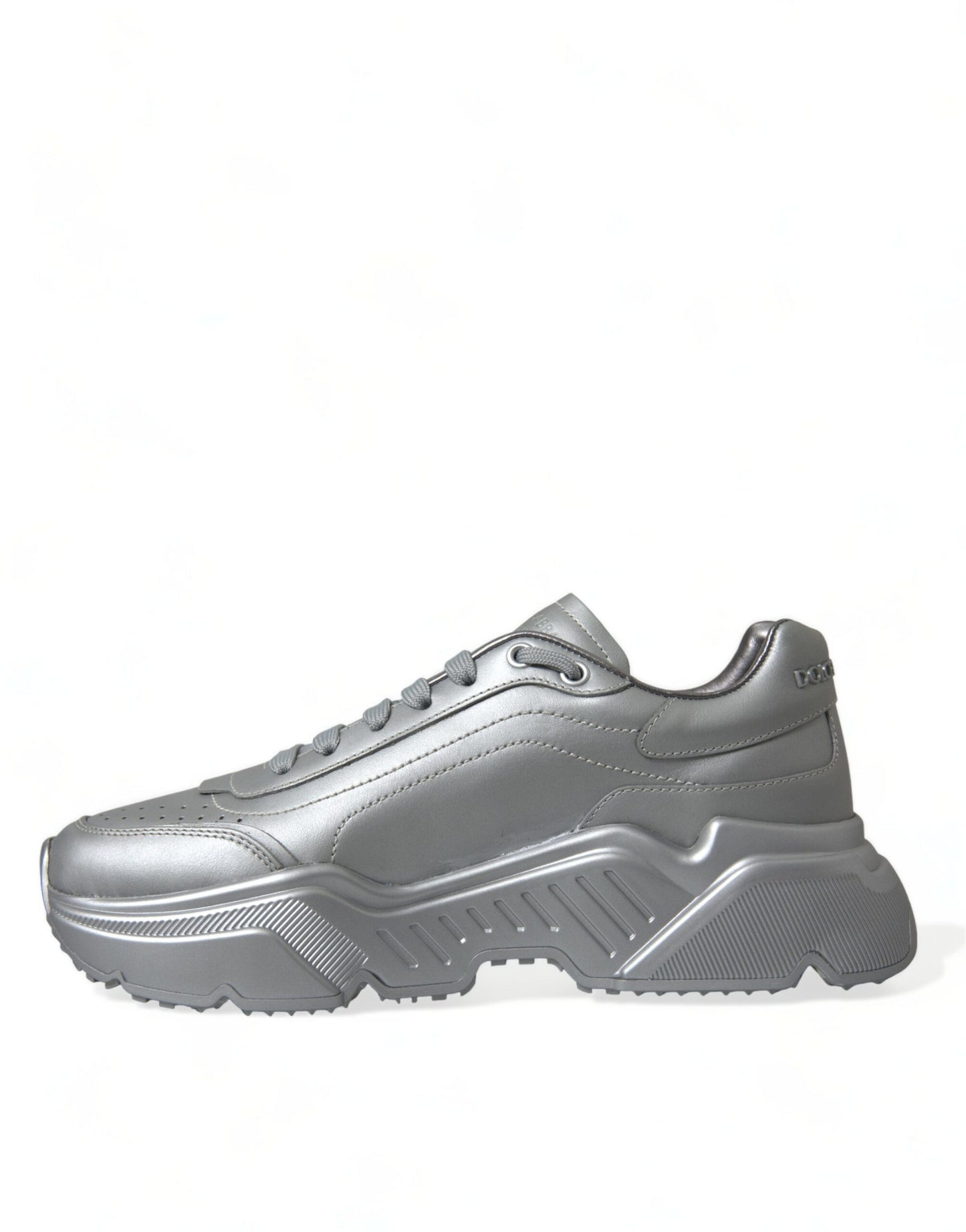 Elegantes zapatillas deportivas de piel de becerro plateada