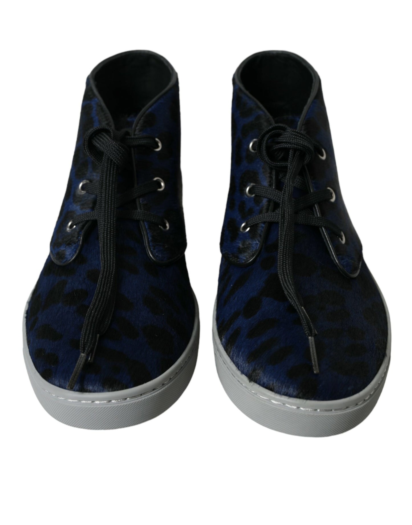 Zapatillas deportivas de caña media con estampado de leopardo azul chic