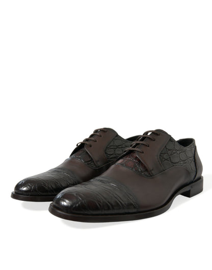 Elegantes zapatos de vestir Derby formales marrones