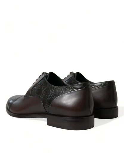 Elegantes zapatos de vestir Derby formales marrones