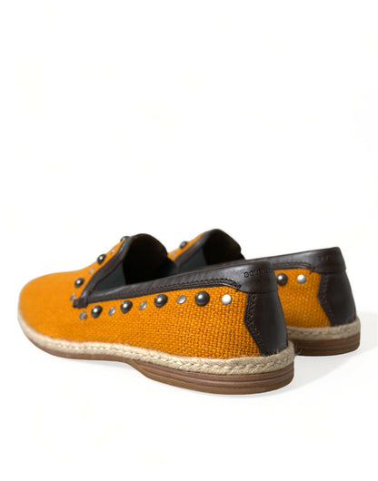 Mocasines exclusivos de lona naranja con tachuelas