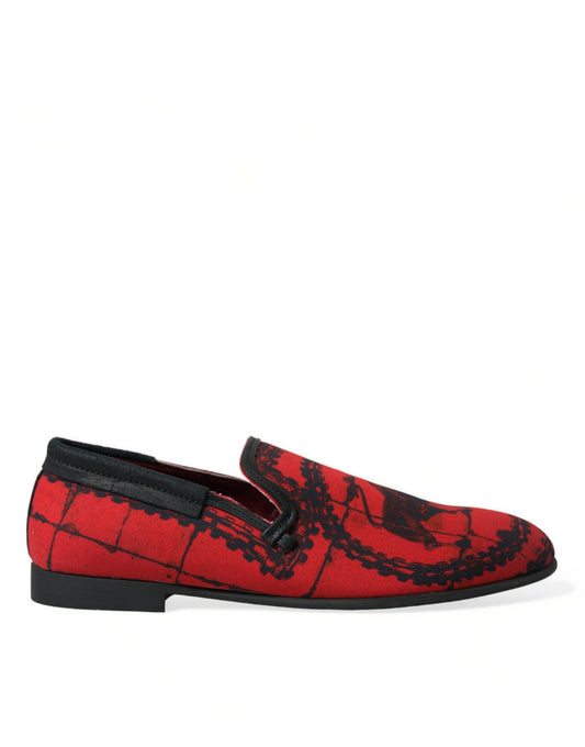 Mocasines de lujo en rojo y negro inspirados en los toreros