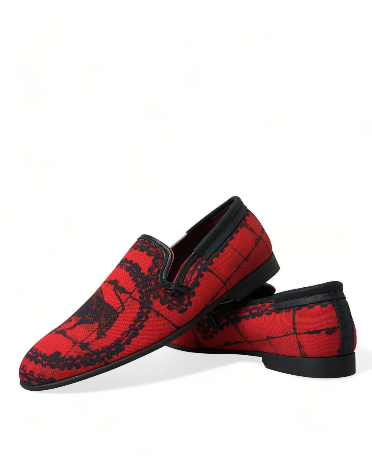 Mocasines de lujo en rojo y negro inspirados en los toreros