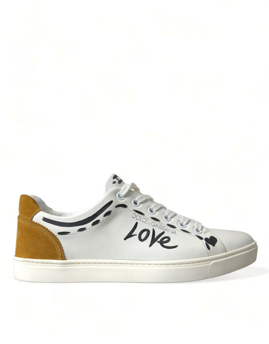 Zapatillas blancas elegantes de cuero de caña baja