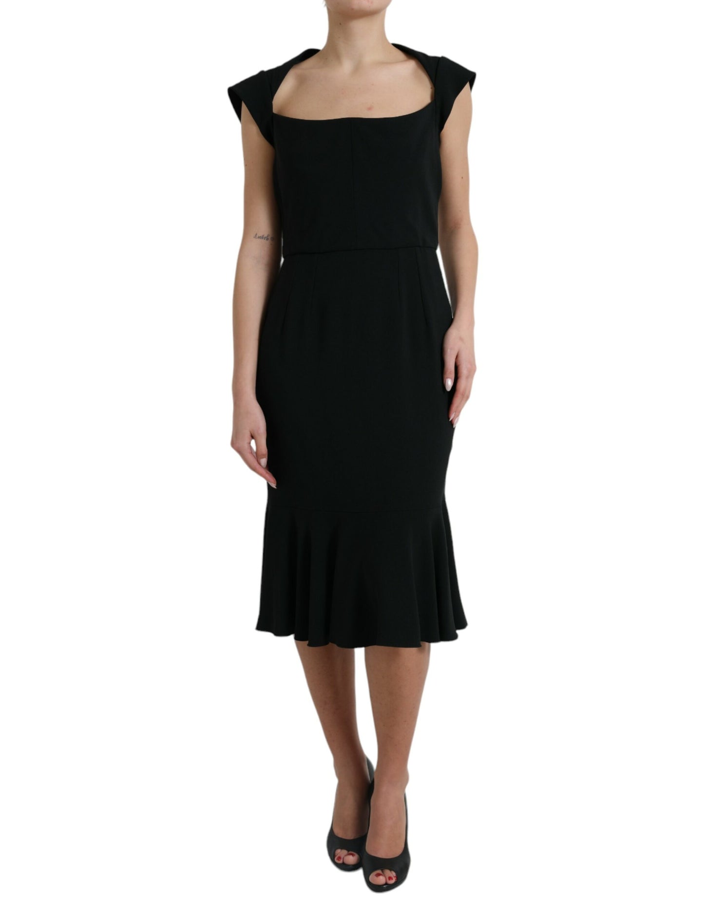 Elegante vestido midi de cady elástico negro