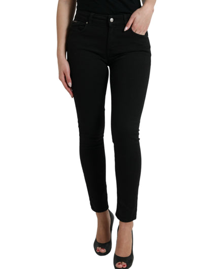 Elegantes jeans negros elásticos de cintura media