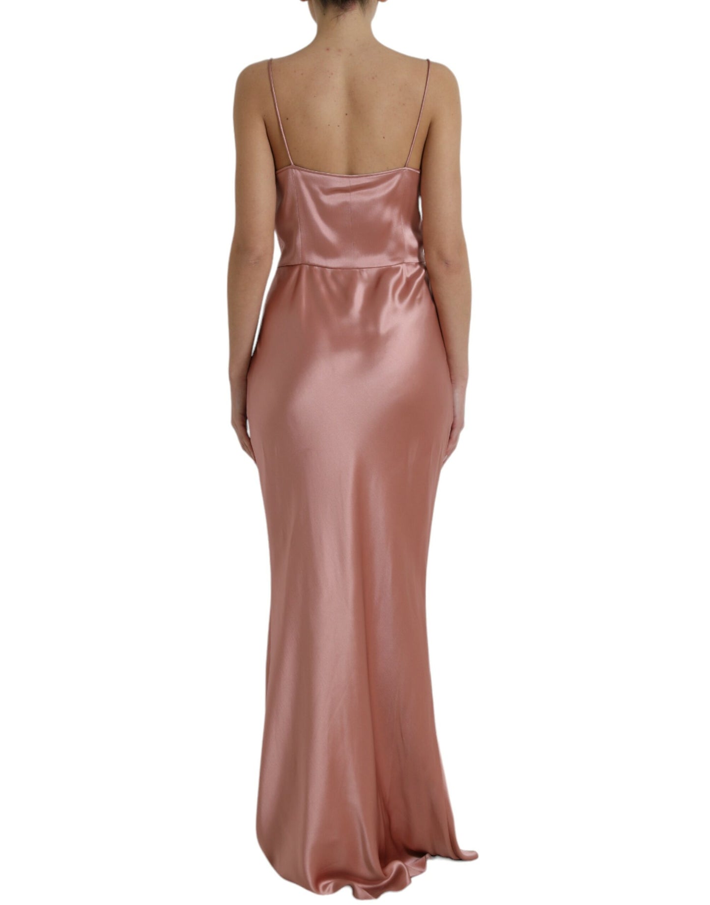 Elegante vestido largo de seda en color rosa
