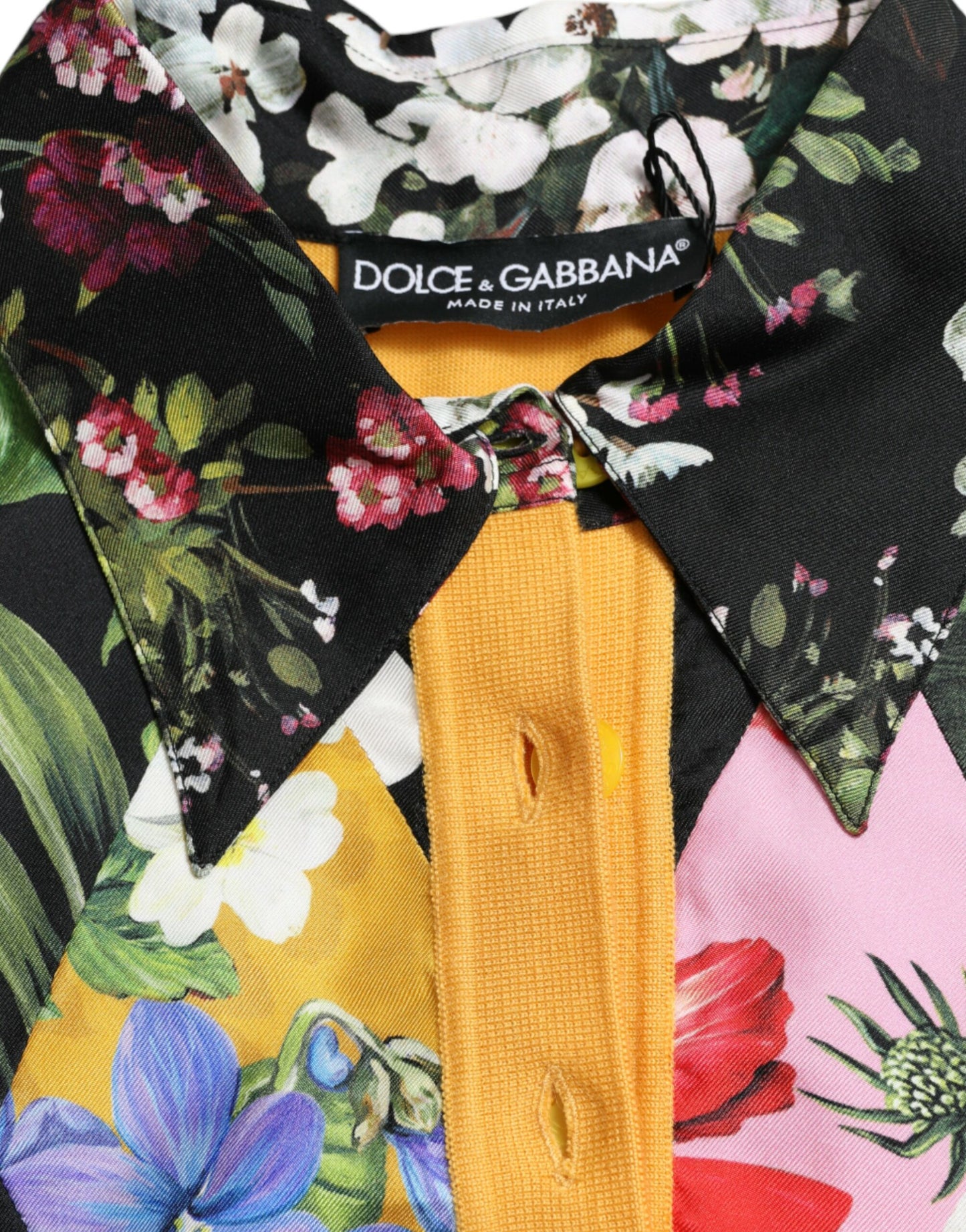 Elegante suéter de mezcla de seda con diseño henley y patchwork