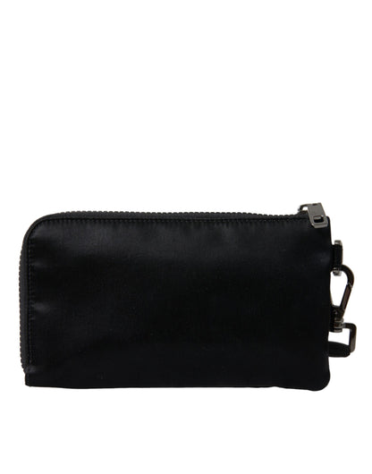 Elegante bolsa de nailon y cuero negro