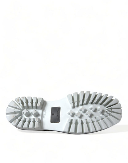 Sofisticados zapatos Derby de cuero blanco y negro