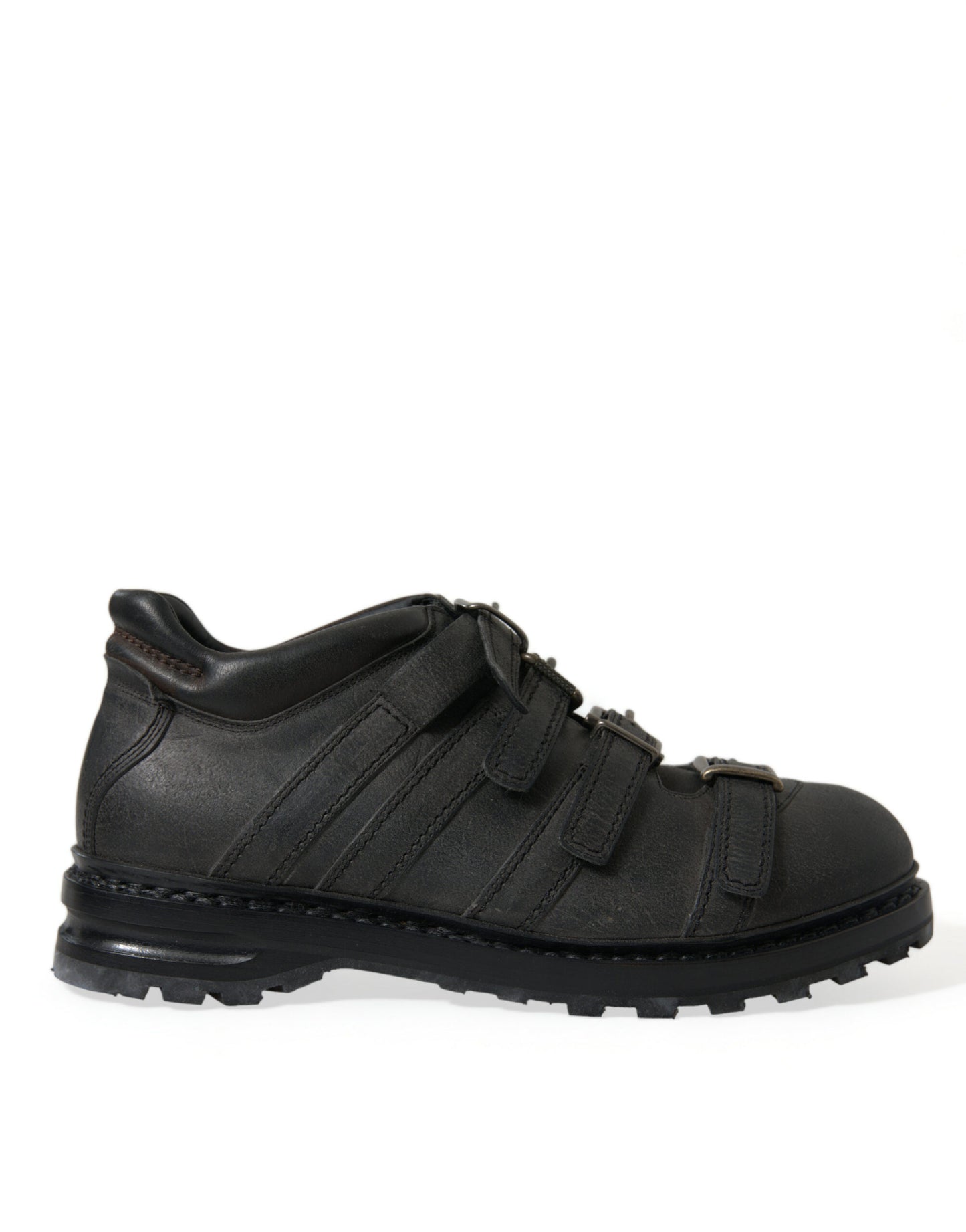 Botas negras de cuero con tiras al tobillo