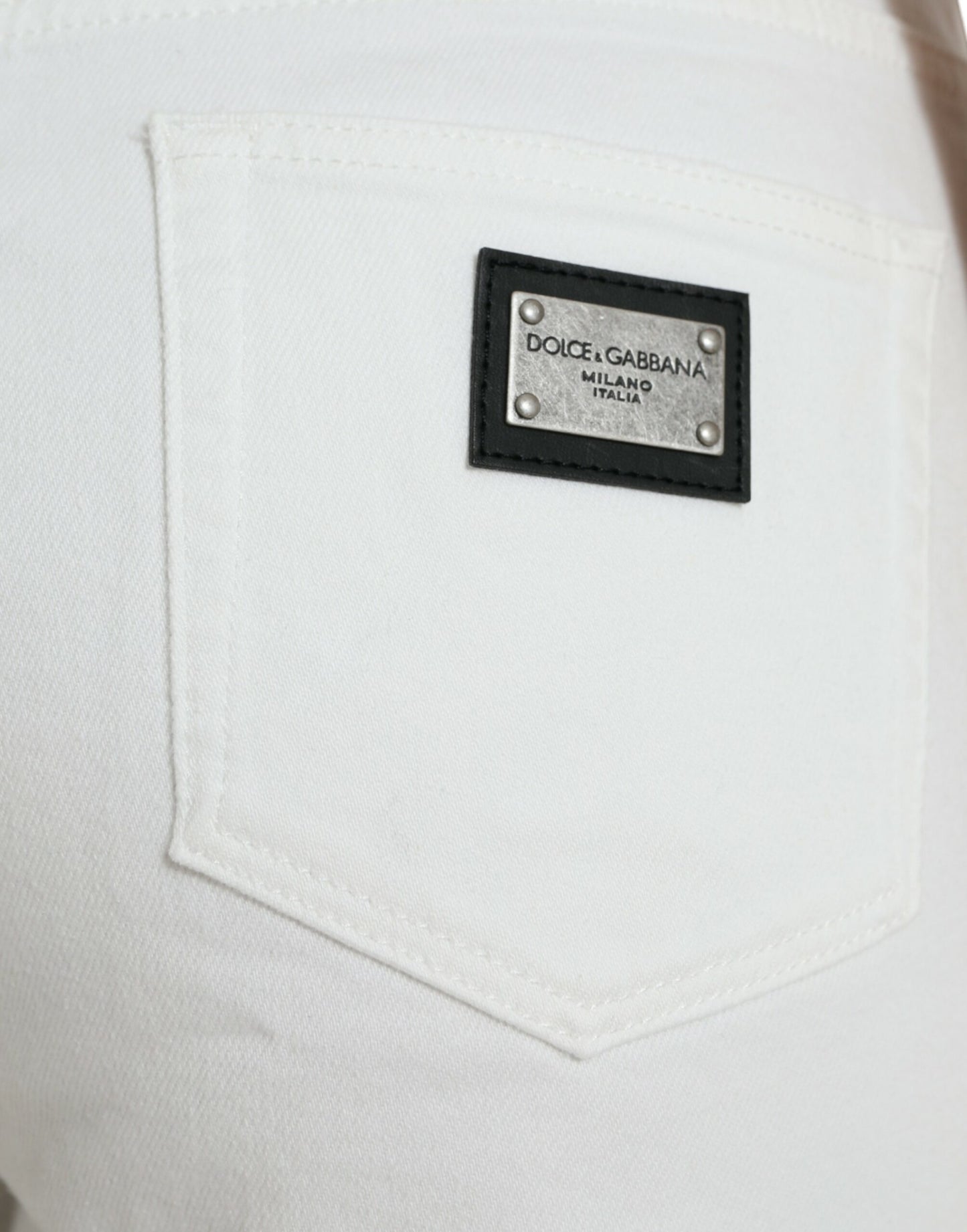 Elegantes jeans blancos de cintura media con corte tobillero