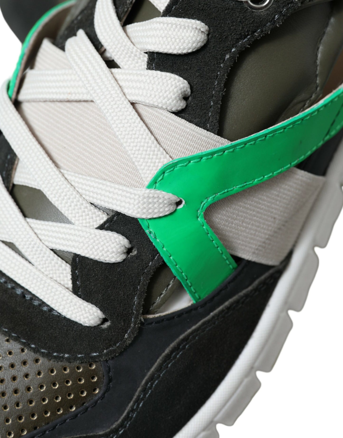 Exquisitas zapatillas bajas multicolores de diseñador