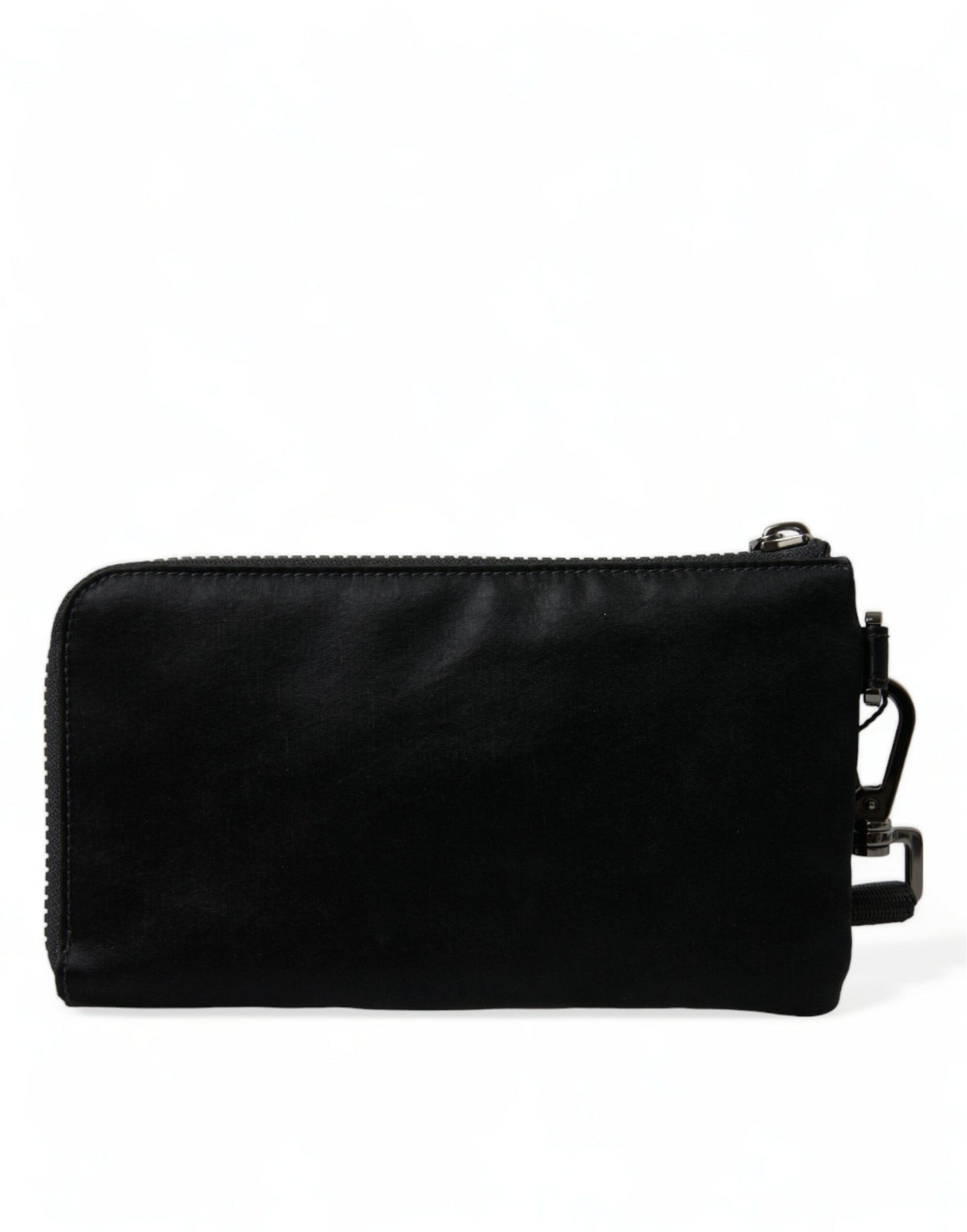 Elegante bolso de piel de nailon negro con detalles plateados
