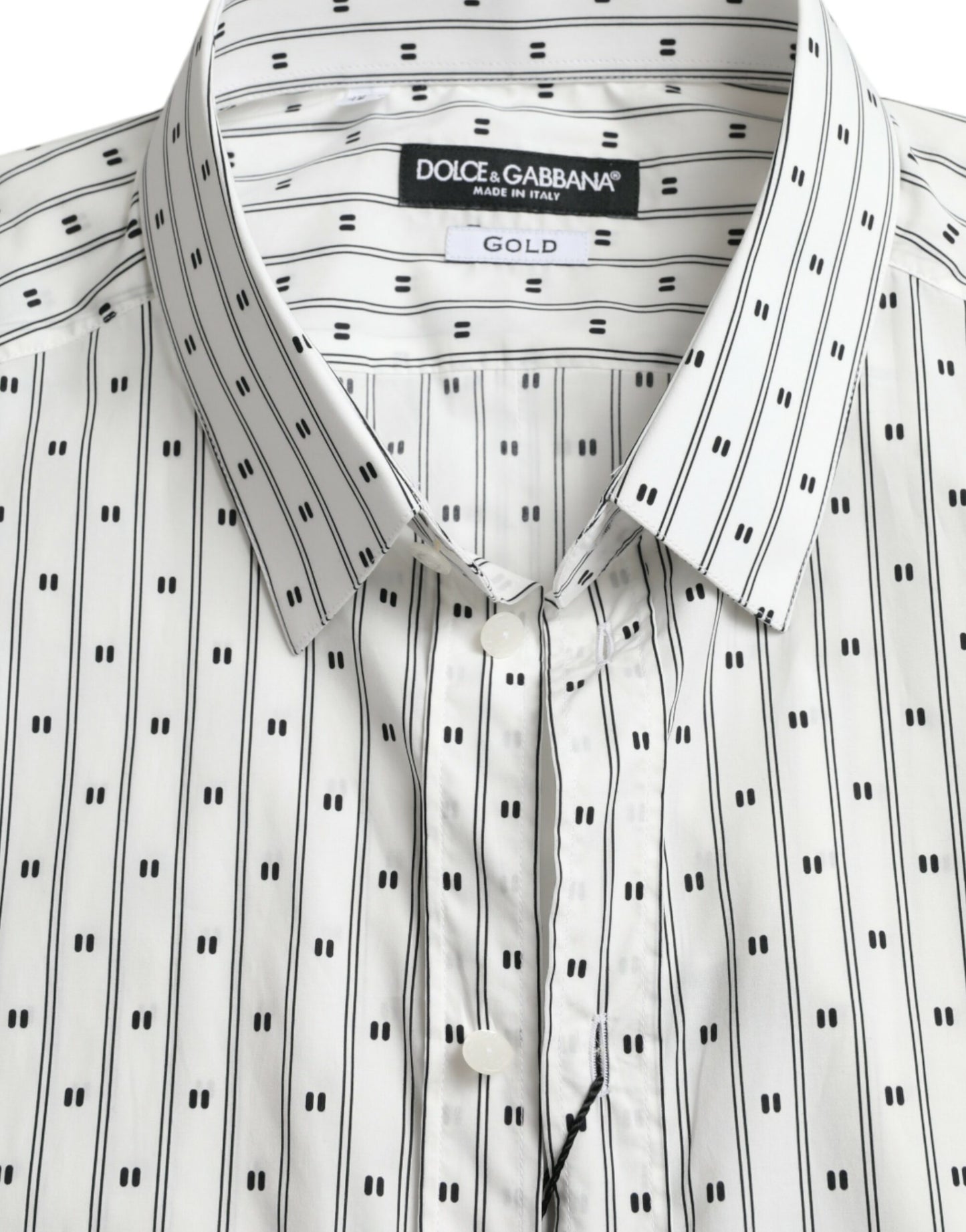 Camisa de vestir elegante de algodón blanco de corte entallado