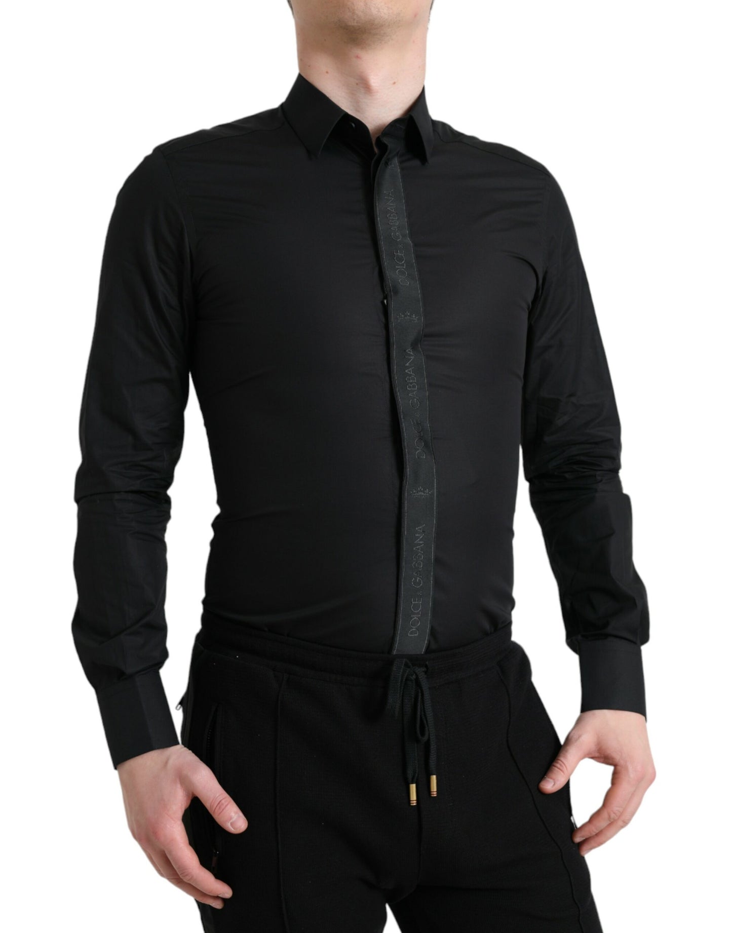 Camisa de vestir elegante negra de corte entallado