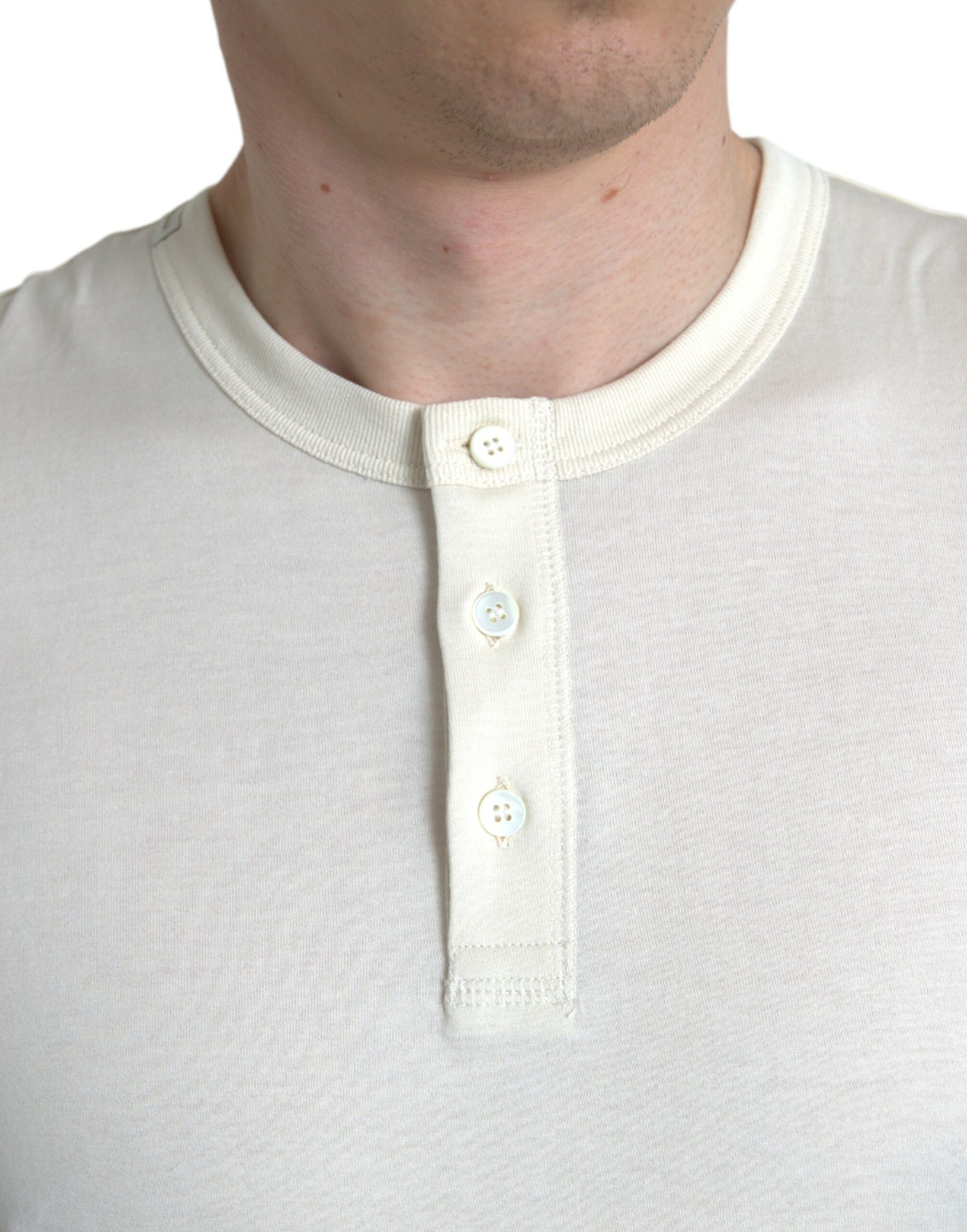 Suéter elegante de algodón blanco roto