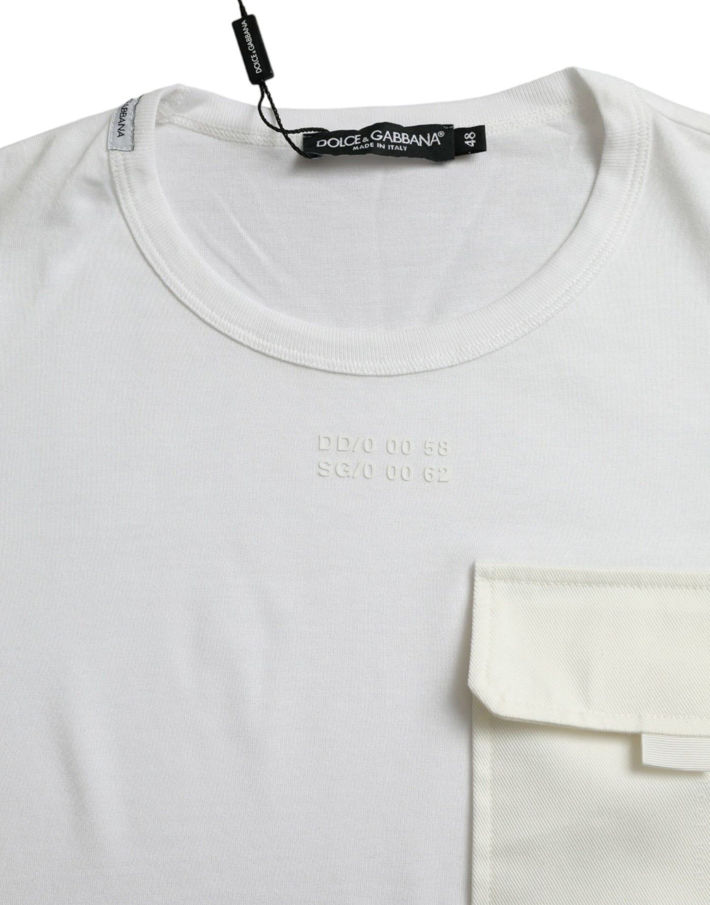 Elegante camiseta blanca de algodón con cuello redondo