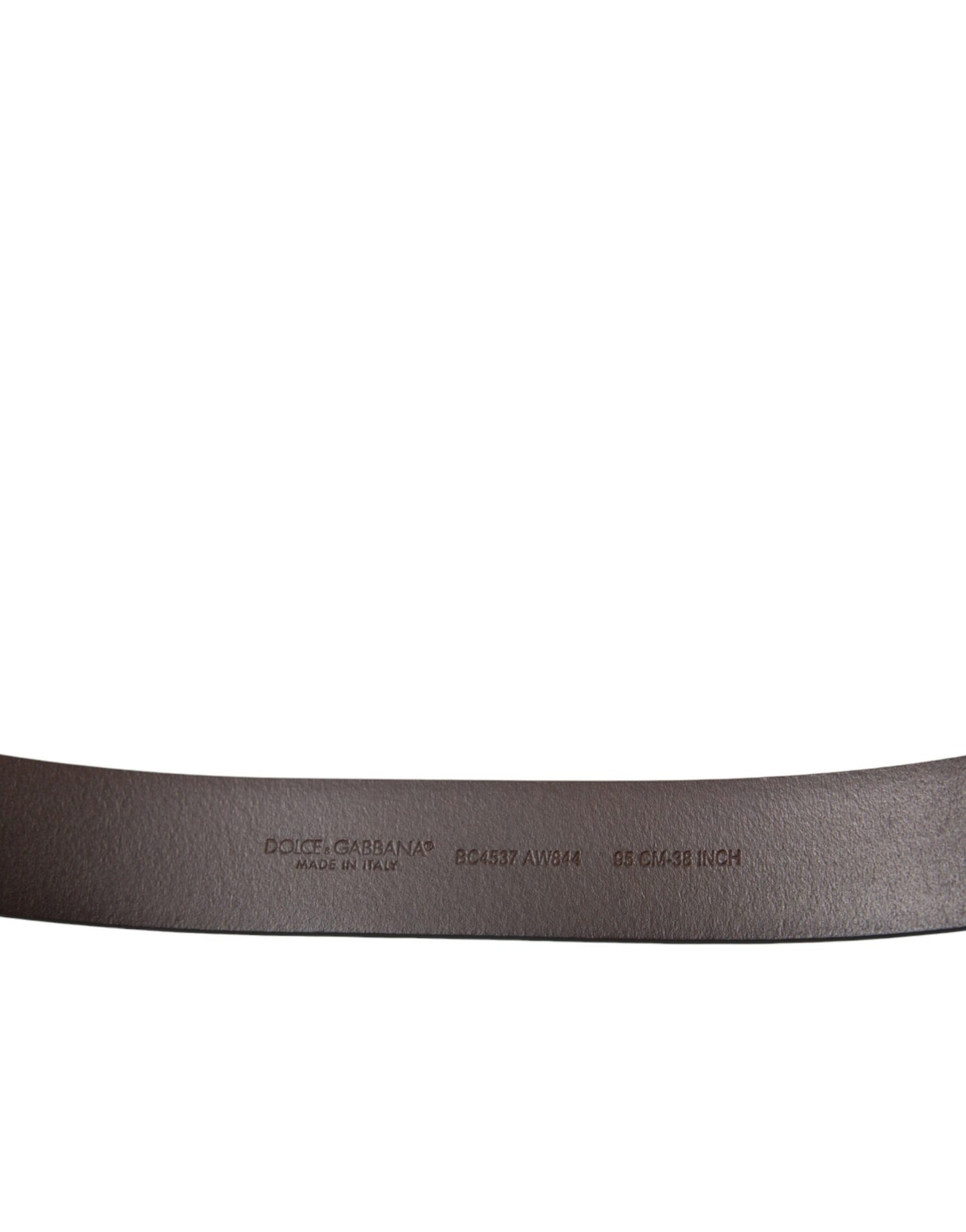 Elegante cinturón de piel de becerro marrón: un accesorio atemporal