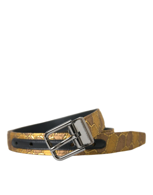 Cinturón elegante de cuero dorado